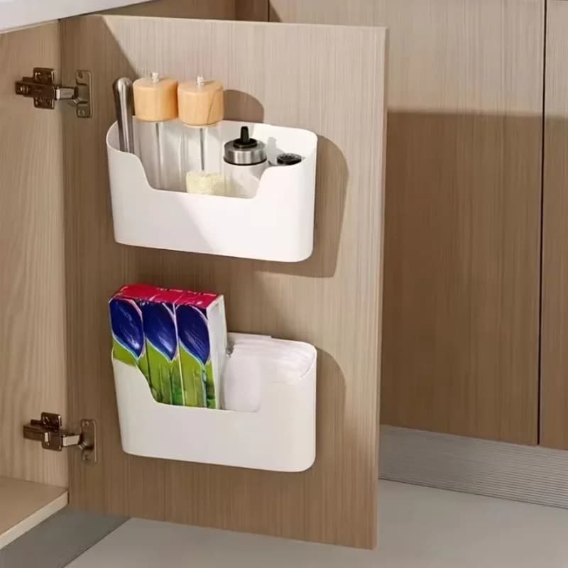 Nástěnný organizér do skříňky s dvířky, úložný box navržený pro háčky do skříně na potravinářskou fólii, úložné sáčky a koupelnové nezbytnosti