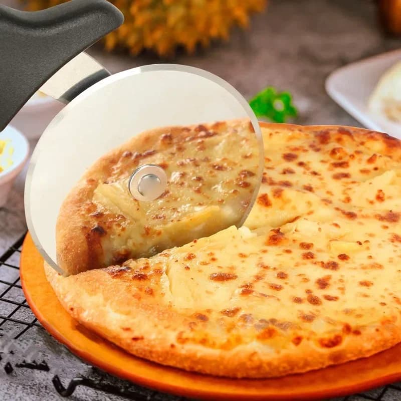 Nové kuchyňské příslušenství na pizzu nerezový válečkový kráječ na pečivo, nůž na pizzu, kolečko na sušenky a koláče, nůžky na krájení